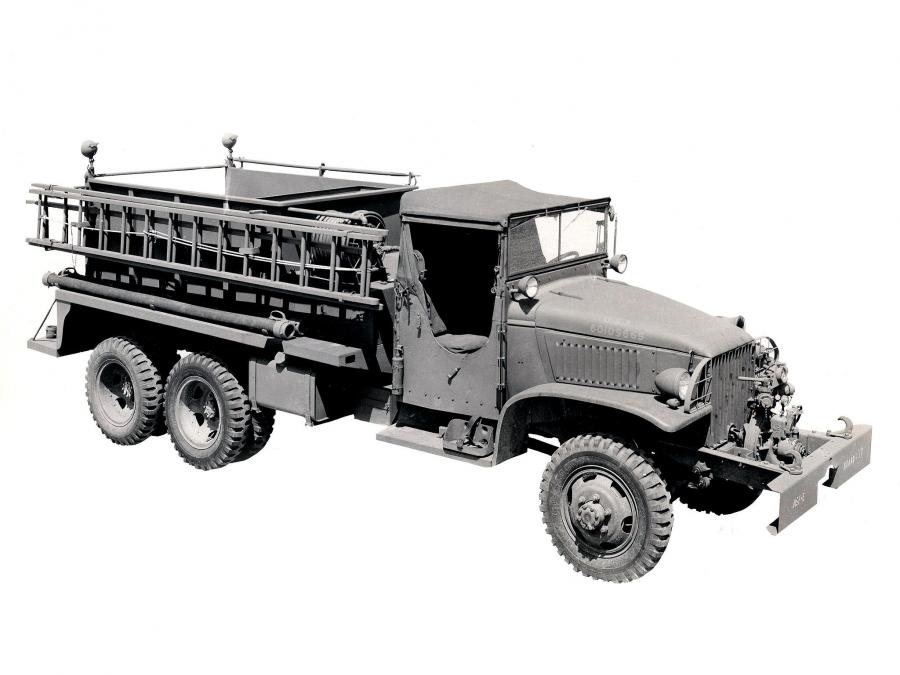  GMC CCKW 353 Firetruck 1946 года  (фото 1 из 2)